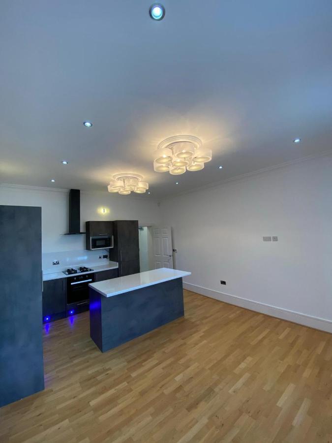 Luxury Apartment Apt5 Wolverhampton Dış mekan fotoğraf