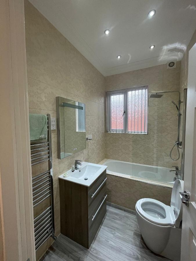 Luxury Apartment Apt5 Wolverhampton Dış mekan fotoğraf